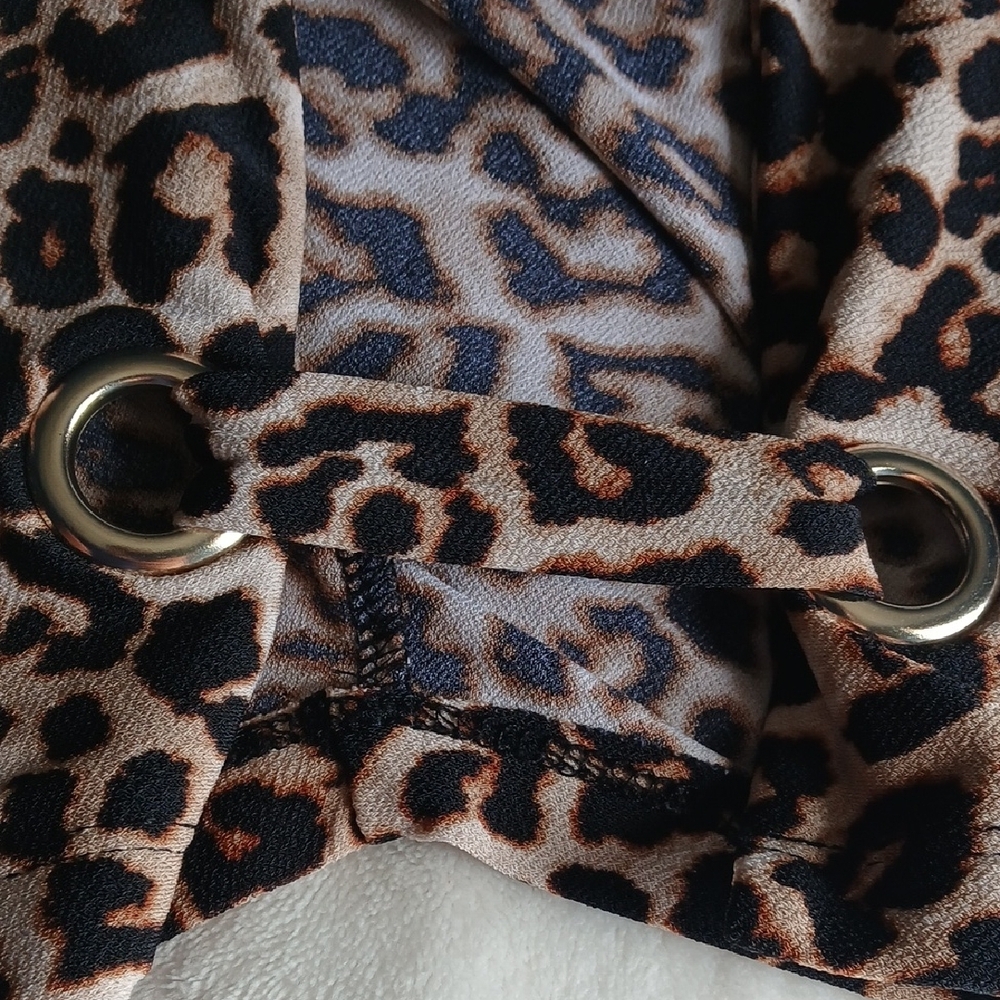 BOLD elements Animal Print Cold Shoulder Blouse - Picture 6 of 7